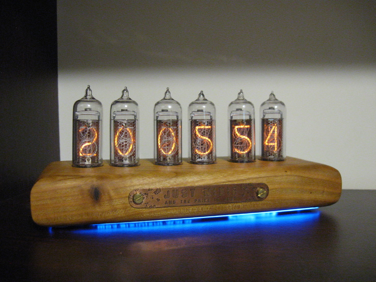 Nixie Clock - годинник на газорозрядних лампах, фото №2
