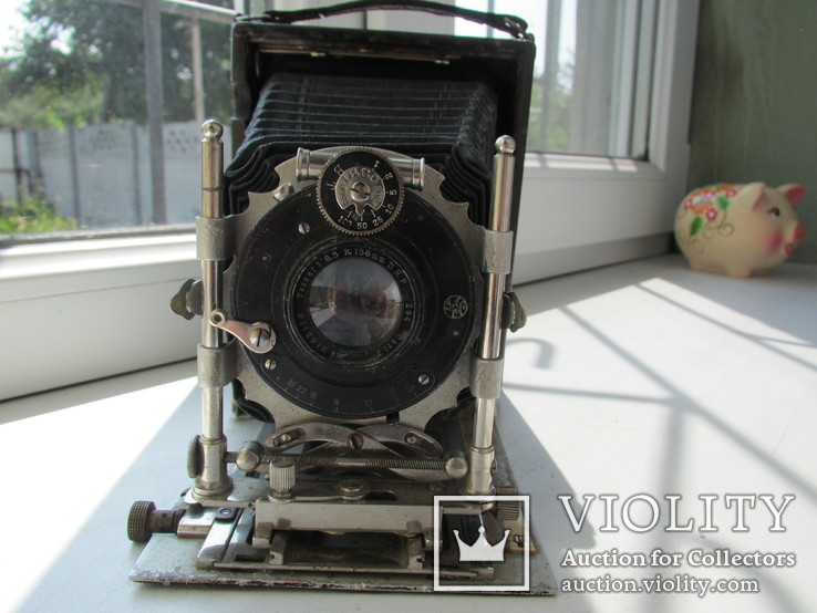 Старый немецкий фотоаппарат
