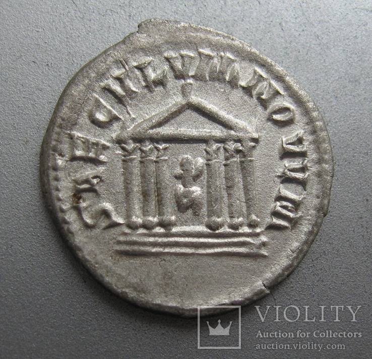 Антониниан Филлип I Араб (244-249 год н.э.) Храм, фото №4
