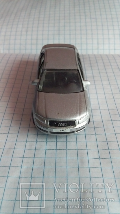 Машина Audi A8 1/63