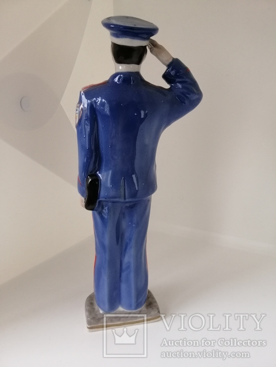 Керамическая статуэтка ‘‘ Милиционер’’. Копия., фото №6