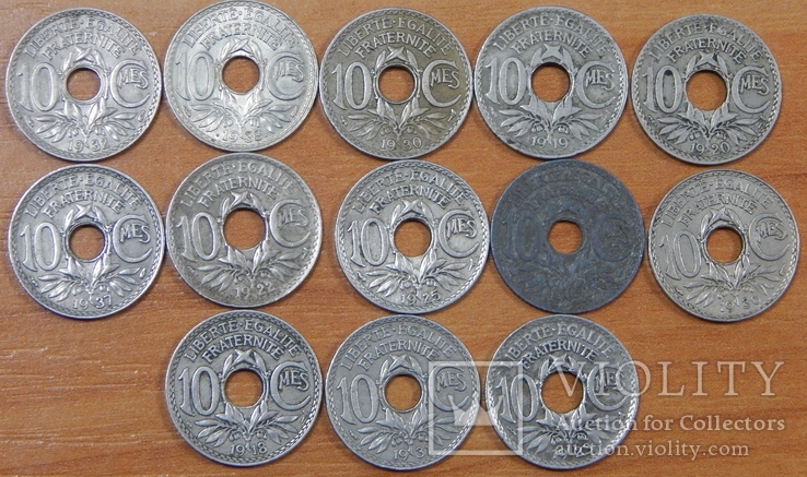 13 монет по 10 центиме, Франция