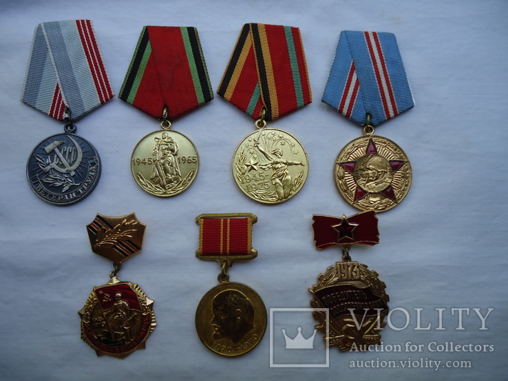 Медаль ,, За отвагу ,, с  документами б/н и юбилейные медали на одного кавалера, фото №7