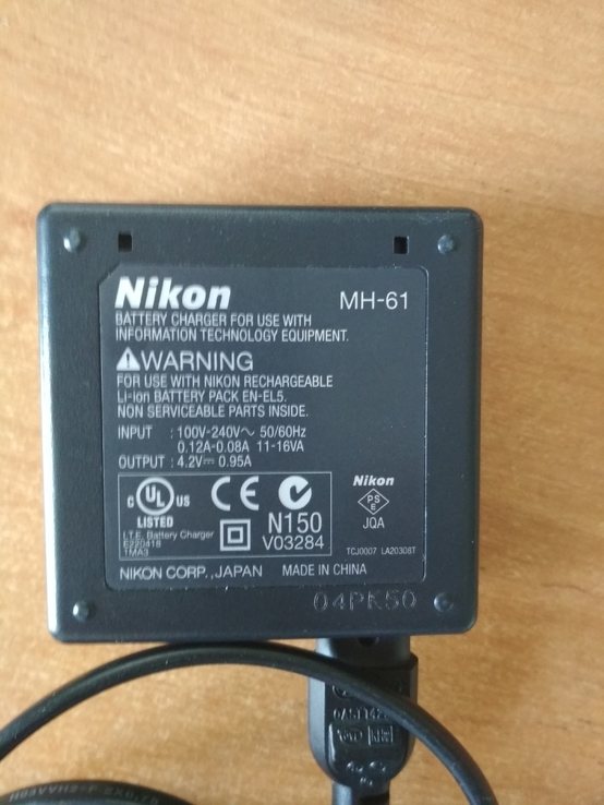 Зарядний пристрій для акумуляторів Nikon MH-61, photo number 3