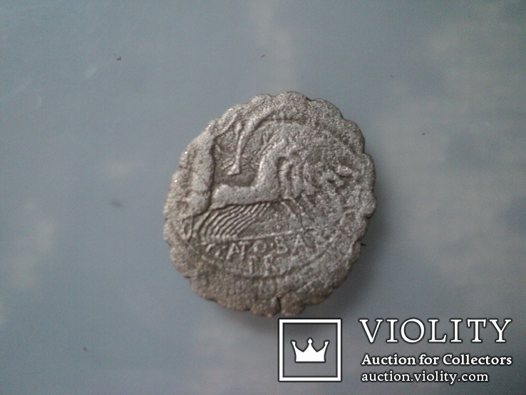  Денарий монетария Q. Antoninus Balbus , 83-82 гг. до н. э.(двойной удар), фото №7