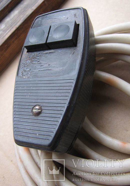 Пульт на кабеле со штекером, фото №5