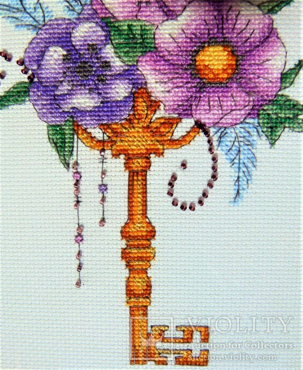 Картина "Волшебный ключик" вышивка крест готовая работа багет паспарту, фото №3