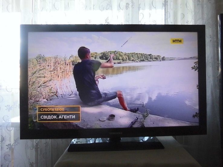 Full HD ЖК-телевизор Samsung 40 дюймов, фото №2