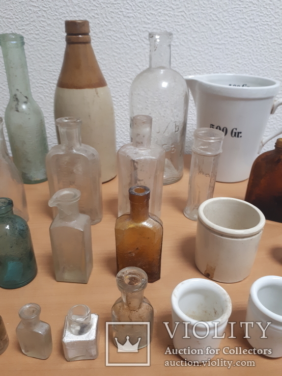 Старинные стеклянные бутылочки для изготовления лекарств, фото №4