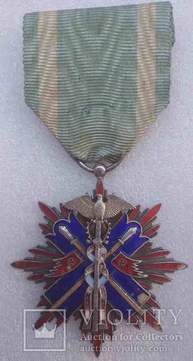 Орден Золотого Коршуна 5-й степени
