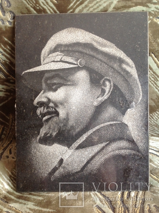 Портрет Ленина на граните, фото №2