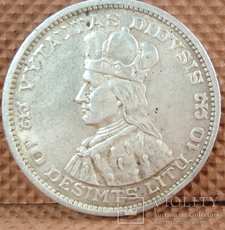 Серебряная монета 10 лит 1936 г. Литва (Первая республика)