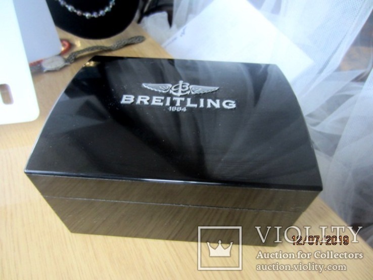 Коробка для часов Breitling бакелит, фото №2