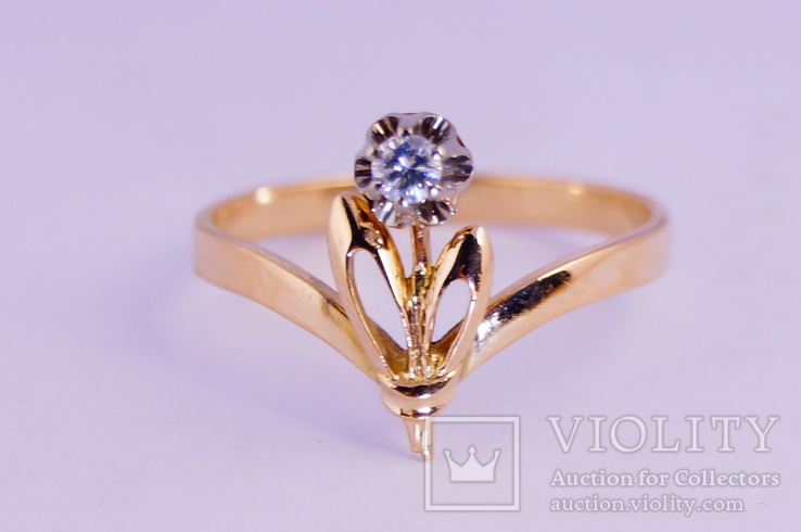 Золотое кольцо 585 с бриллиантами 0, 1 карат