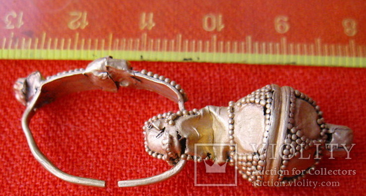 Золотая сережка, Хазарський каганат, Салтівська культура, вес 5.5 грм., фото №5