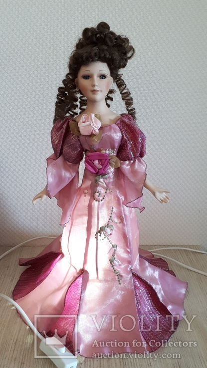 Порцелянова лялька з лампою, фото №2