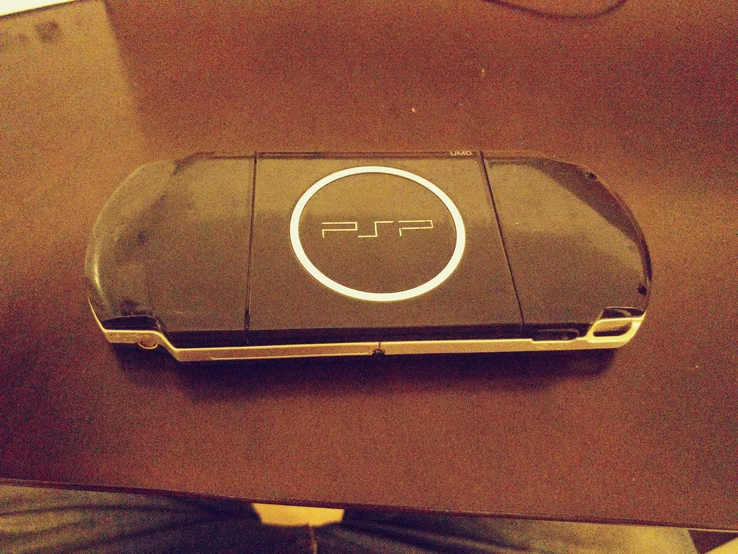 Игровая приставка Sony PSP 3008 прошитая + флешка 16GB c играми + Наушники SONY., numer zdjęcia 12