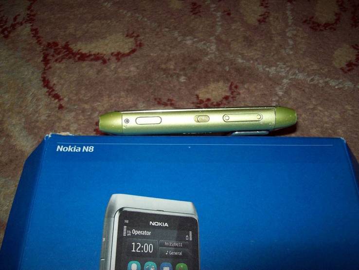 Nokia N8, фото №6