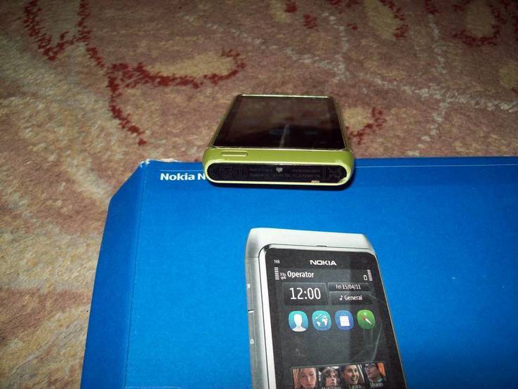 Nokia N8, фото №7
