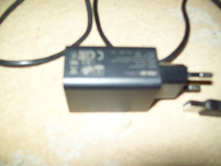 11.Зарядное устройство microUSB 5V\2A ASUS, photo number 3