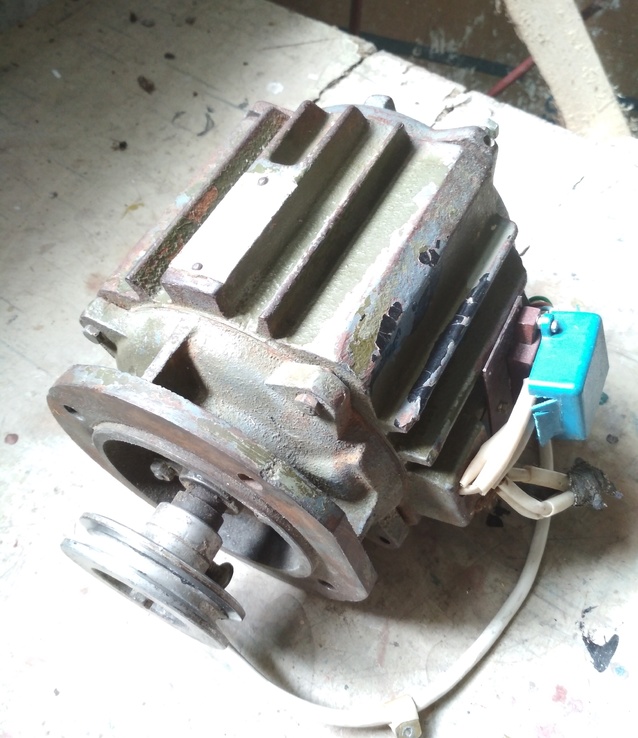 Двигатель трёхфазный со шкивом ( смотри описание), фото №3