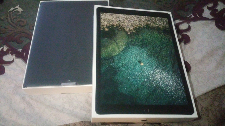 Apple iPad Pro 12.9 (2017) Wi-Fi 256GB + Smartcover