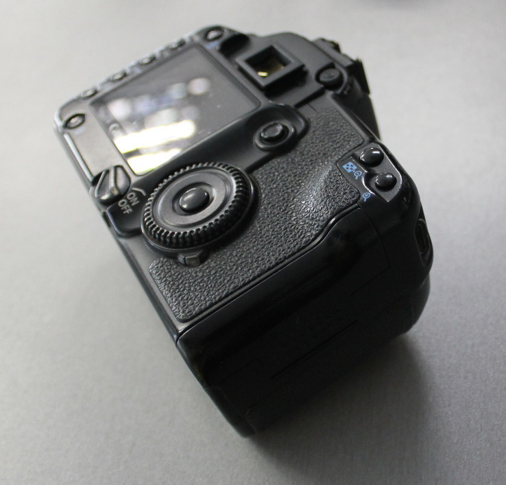 Фотоаппарат Canon EOS 30D body, фото №4
