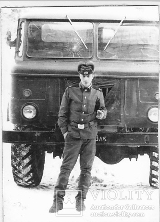 Фото автомобиль ГАЗ-66  солдат