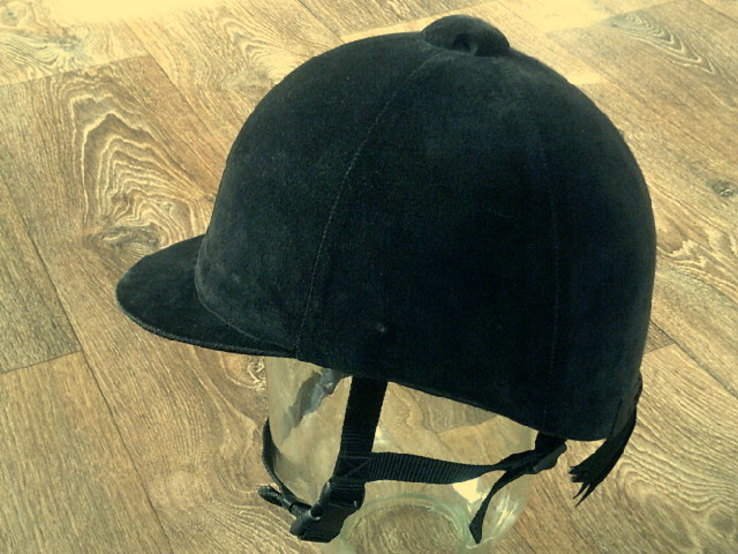 Wembley фирменный шлем, photo number 3
