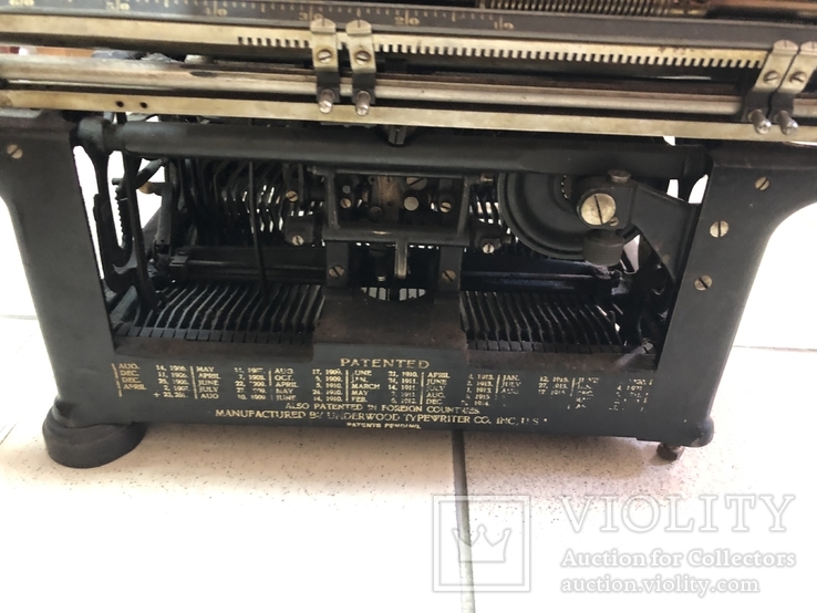 Старинная печатная машинка Ундервуд, фото №9