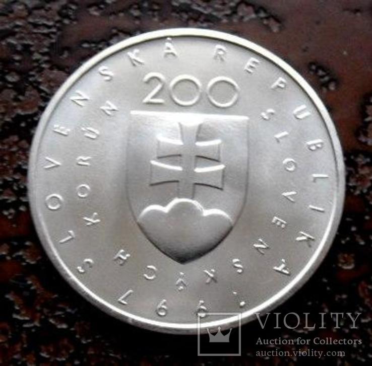 200 крон Словакия 1997 состояние UNC серебро, фото №4