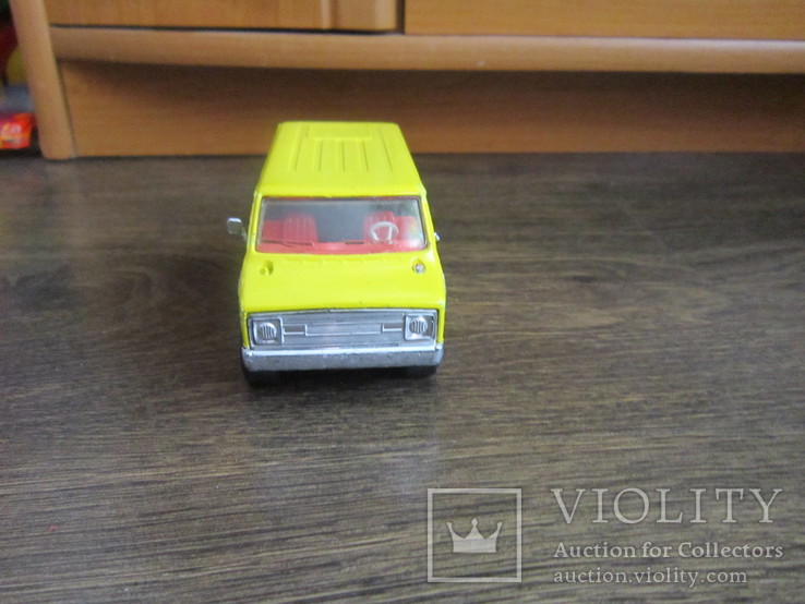 Dodge van matchbox, фото №3