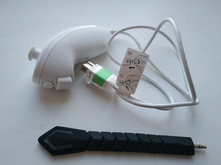Игровой манипулятор Nintendo Wii Nunchuk Controller + бонус микрофон, фото №7