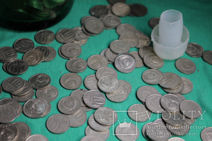 Много монет по 10 копеек разных годов, фото №5