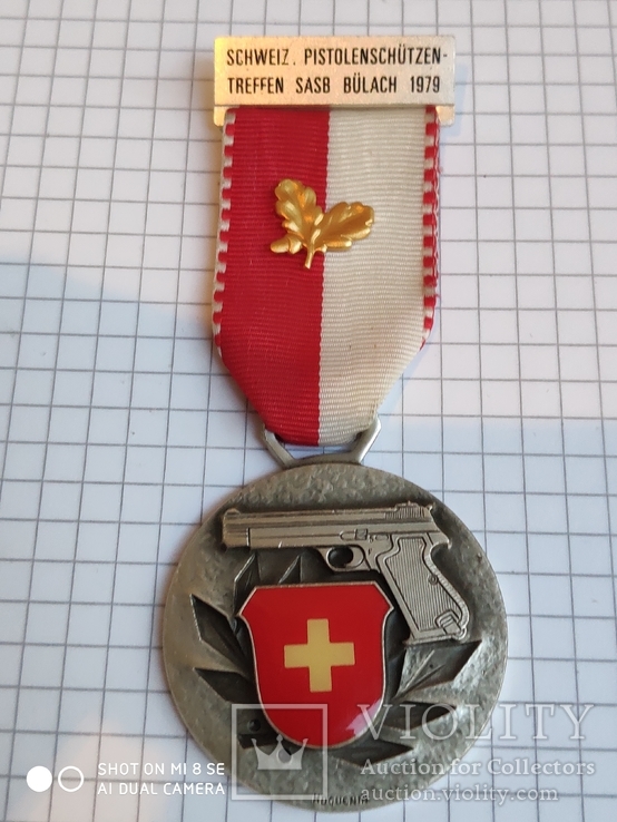 Медаль стрельба Швейцария пистолет 1979г.