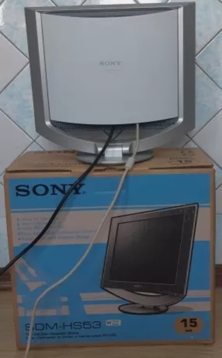 Тонкий, легкий, компактный TFT монитор - Sony 15 дюймов, в идеале, photo number 3