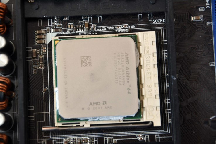 ASUS A8N-SLI SE + Atlon 3200, фото №6