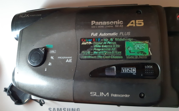Японская видеокамера Panasonic NV-A5 EN (VHS-C)