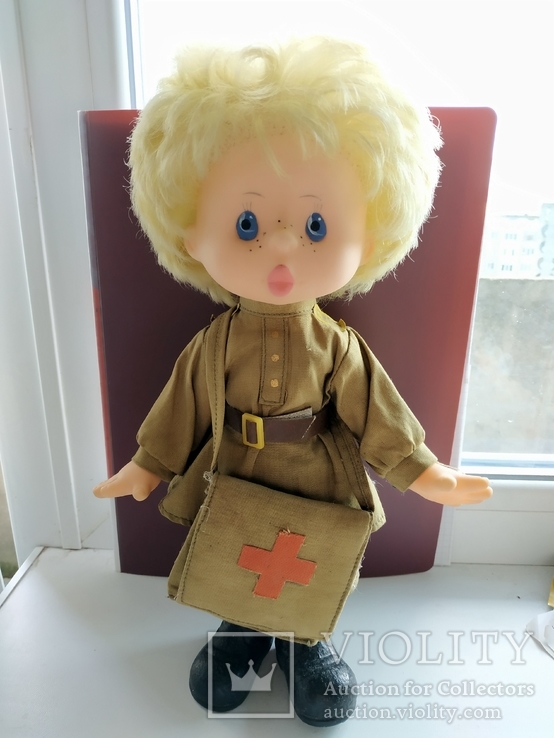 Кукла военная медсестра