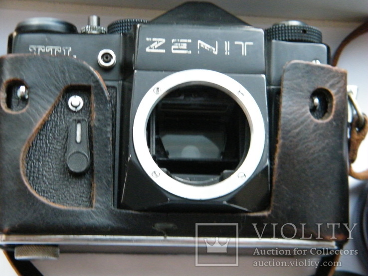 Зеркальный фотоаппарат"Зенит-ТТL" с объективом"Гелиос-44М"., фото №5