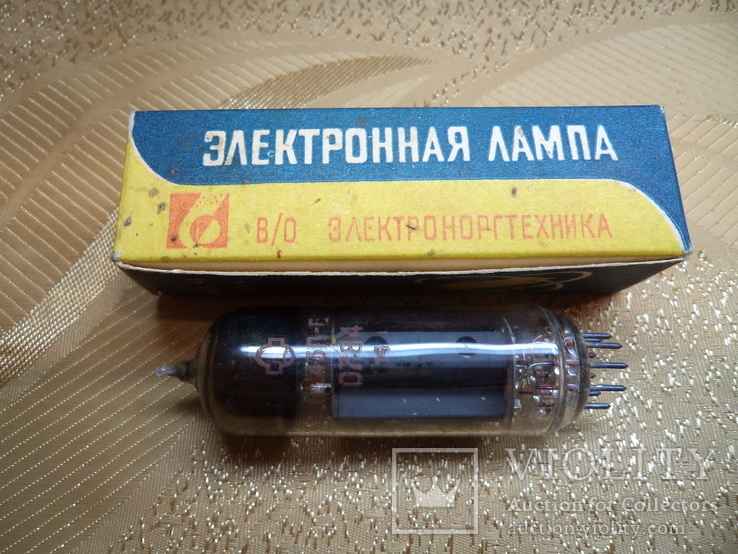 Электронная лампа времен СССР в коробке, фото №2