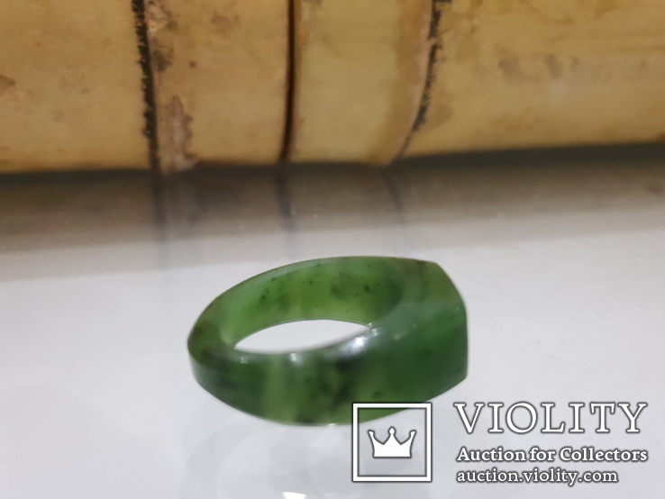 Перстень печатка из насыщенно зеленого Нефрита, фото №7