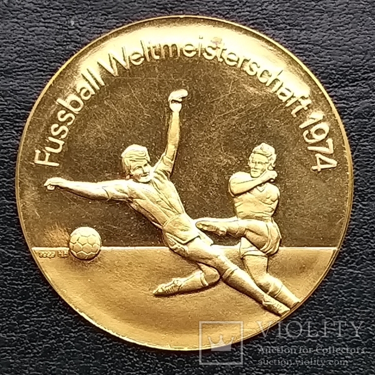Золотая медаль чемпионата мира по футболу 1974 год, фото №2