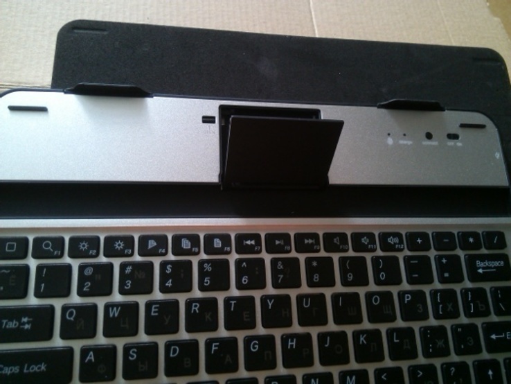 Клавиатура беспроводная Bluetooth для 10 дюймовых планшетов, фото №4