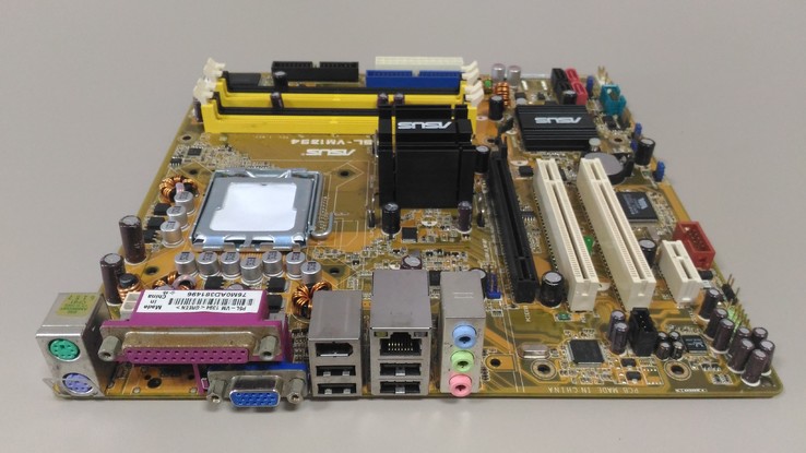 Материнская плата Asus P5L-VM 1394(s775, 945G, PCI-Ex16, VGA), photo number 4