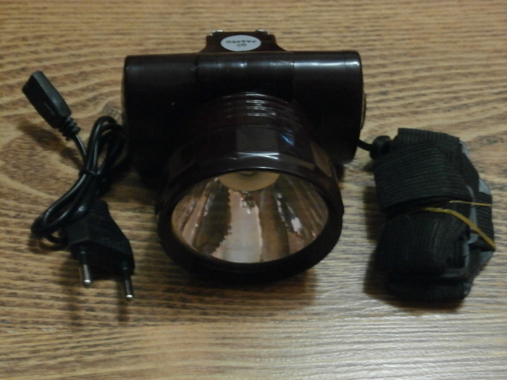 Аккумуляторный налобный фонарь Yajia YJ-1858A, фото №2