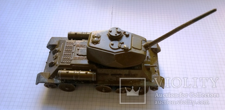 Модель танка под реставрацию, фото №3