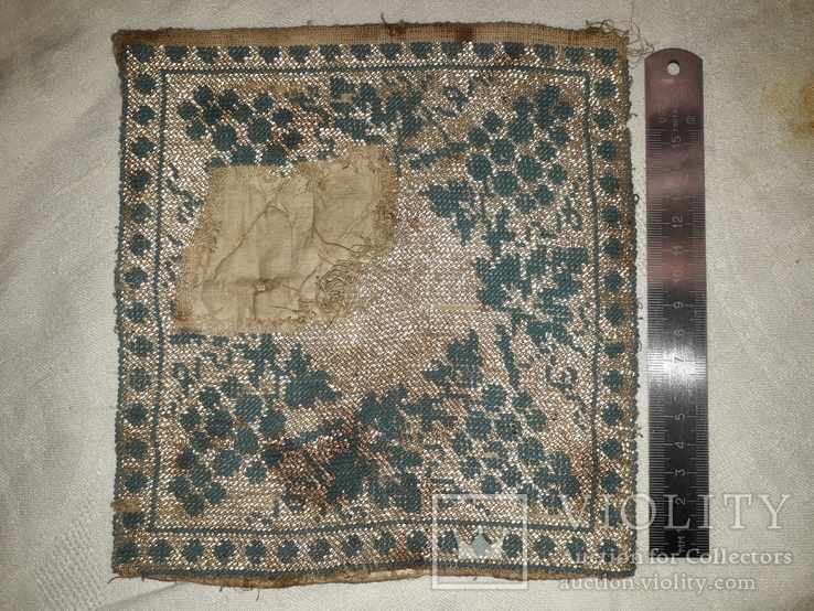 Салфетка расшитая бисером.19 век., фото №4