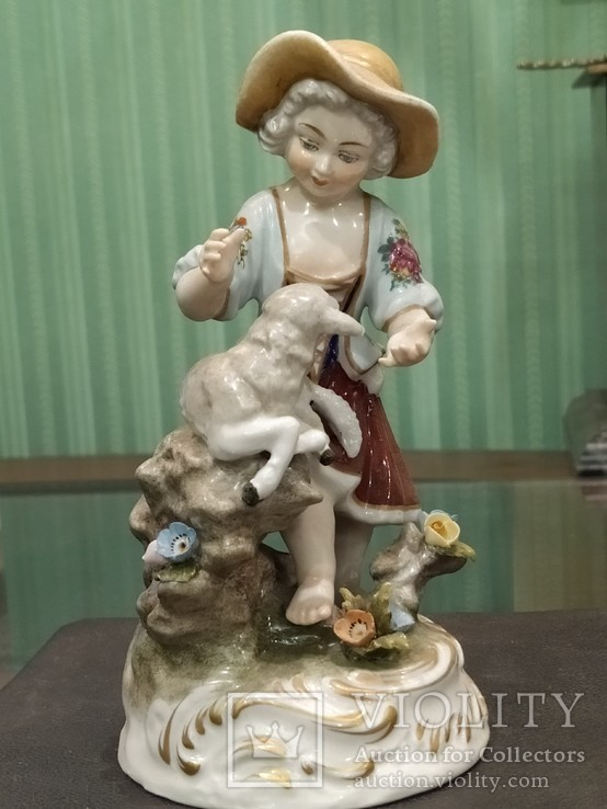 Девочка с ягненком коллекционная статуэтка фарфор клеймо, фото №3