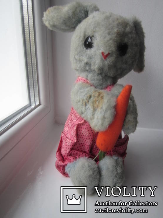 Заводной зайчик с морковкой игрушка СССР, фото №3